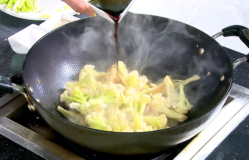 Dry pot cauliflower