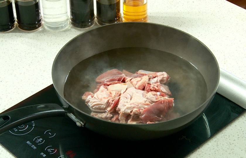 Lamb Chop Hot Pot COOKING STEP 2