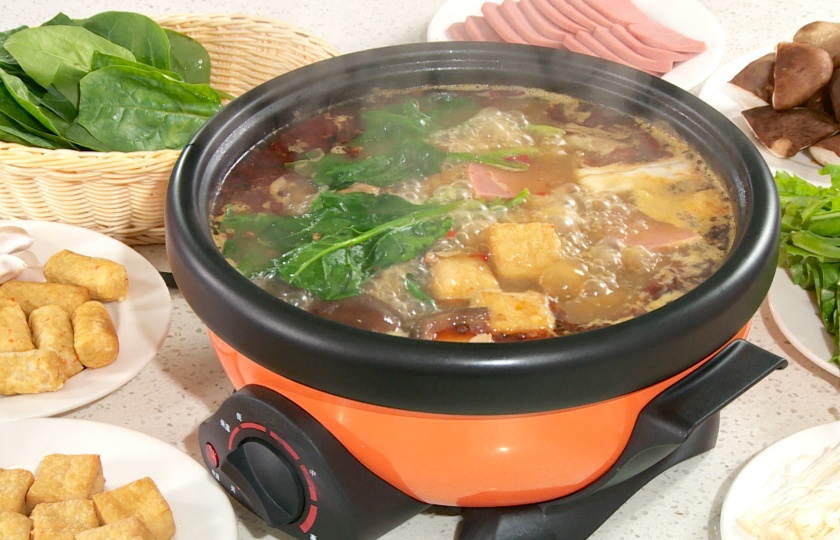 Tempting Roasted Chicken Hot Pot