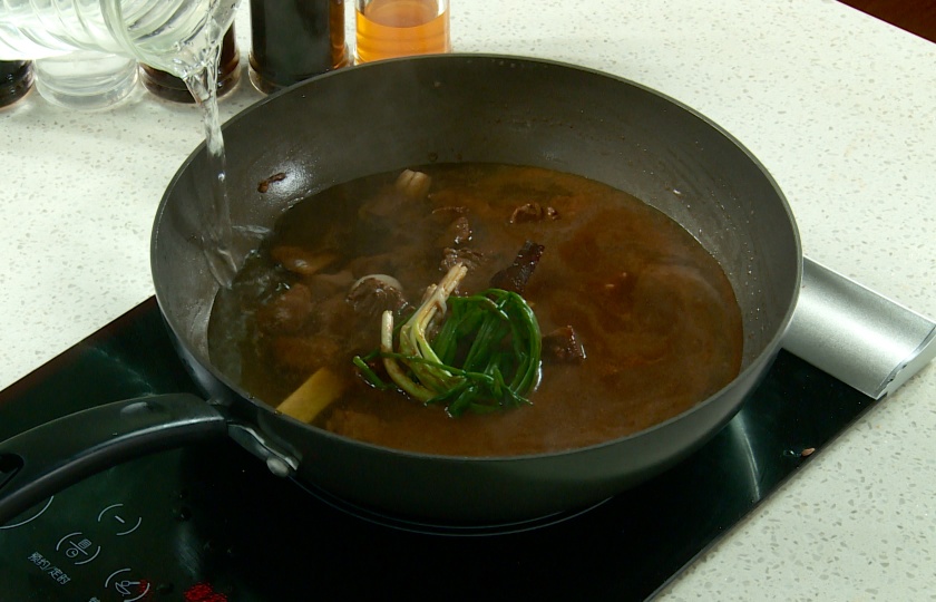 Beef Hot Pot COOKING STEP 4