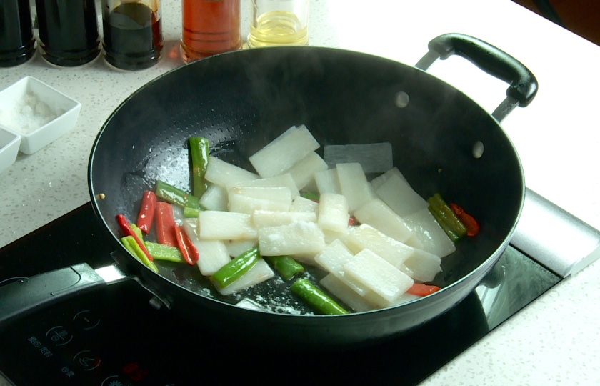 Stir-fried Chinese Yam COOKING STEP 6