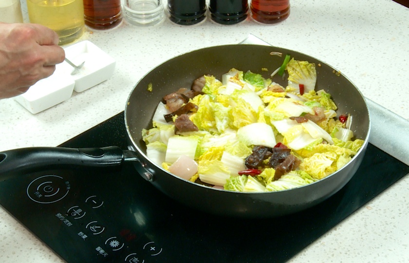 Dry Pot Baby Cabbage COOKING STEP 6