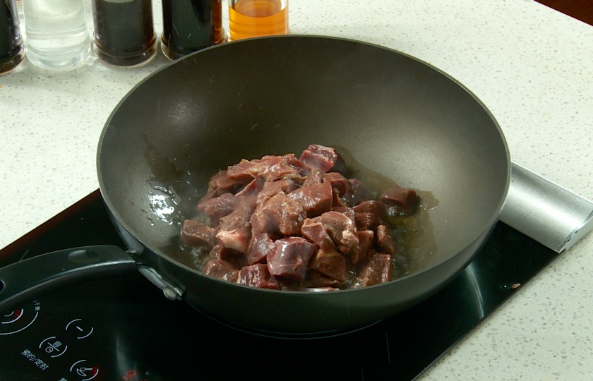 Beef Hot Pot COOKING STEP 2