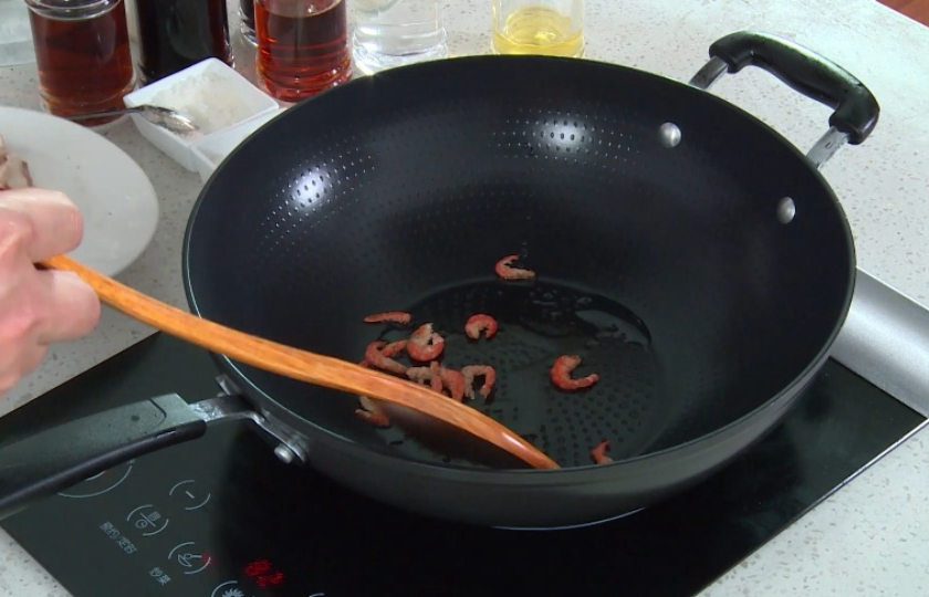 Seaweed Tofu Soup COOKING STEP 3