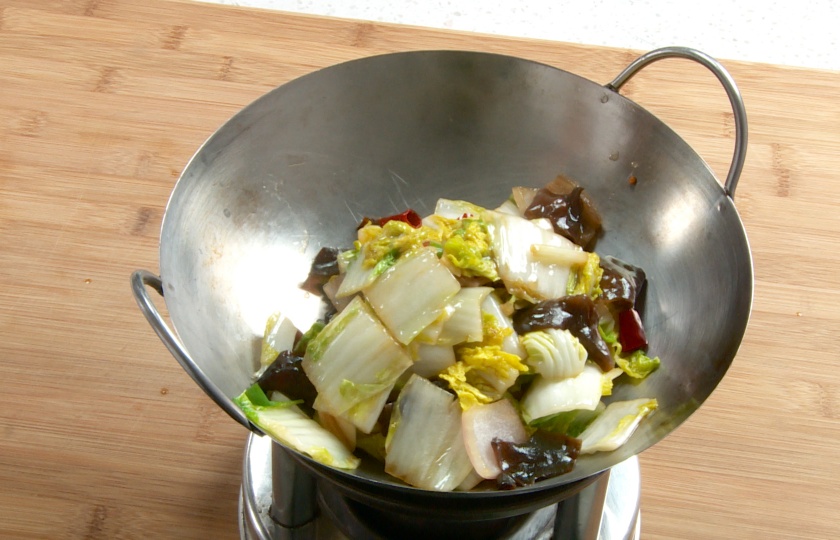 Dry Pot Baby Cabbage COOKING STEP 7