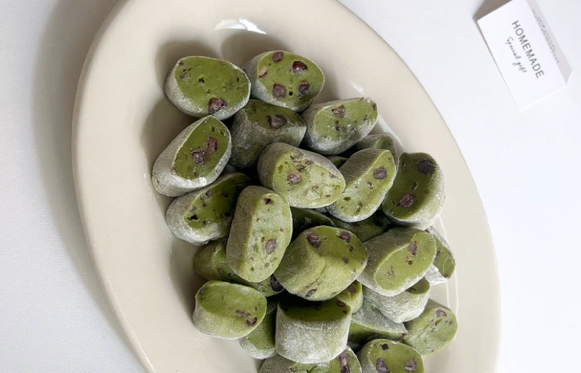 Matcha Mochi With Red Bean Paste Recipe