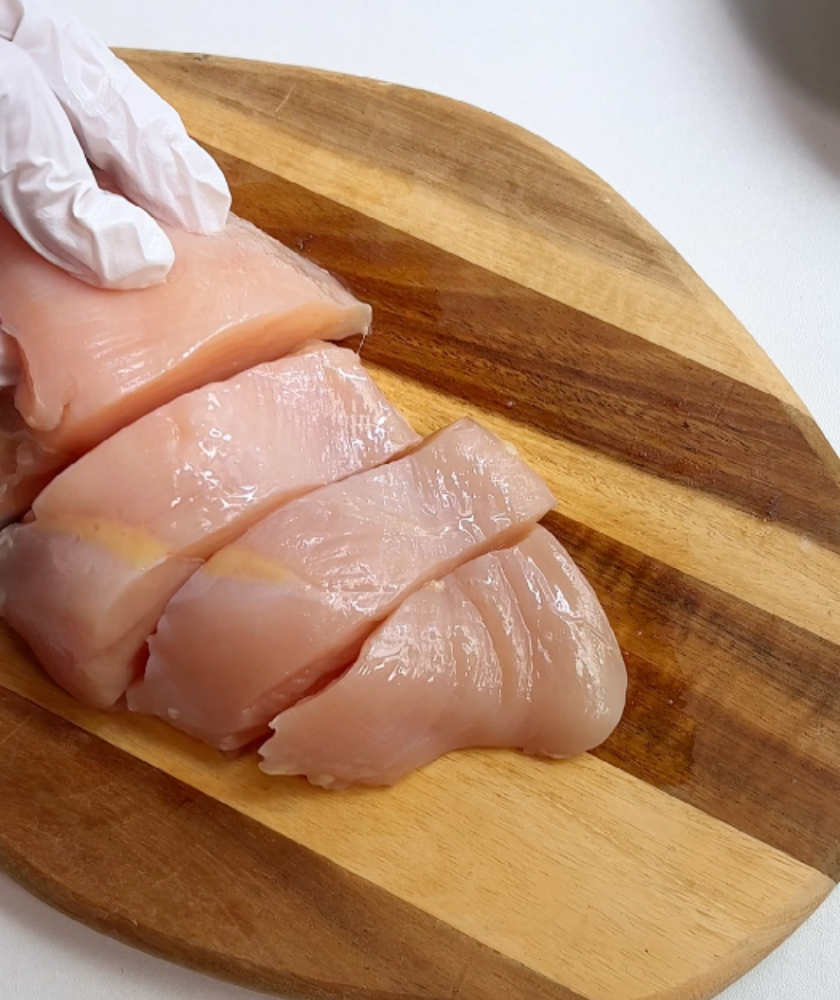 Crispy Chicken Nuggets COOKING STEP 1