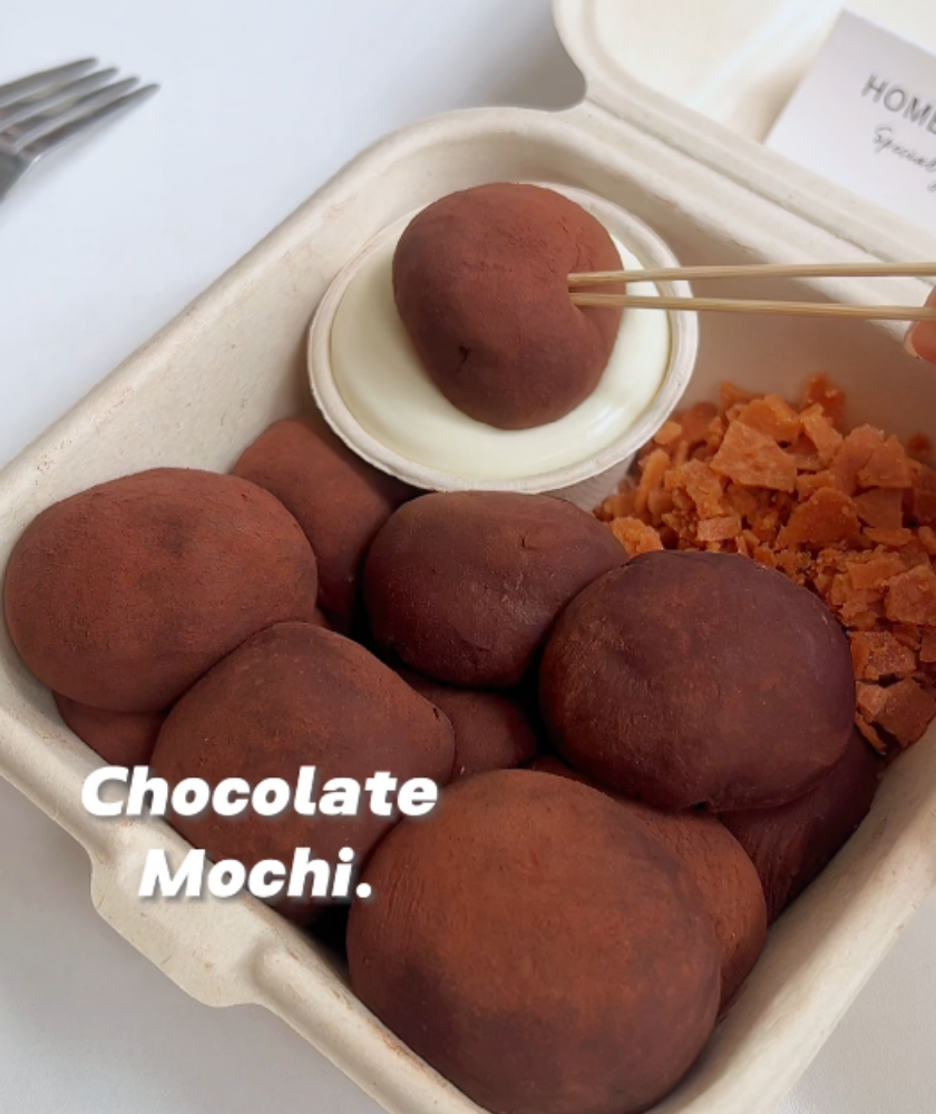 Mochi With Dipping Sauce