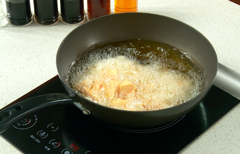 Fry sweet potatoes