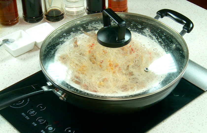 Steam shrimp and vermicelli