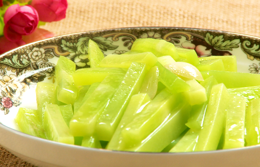 Stir-Fried Celtuce Stem Recipe