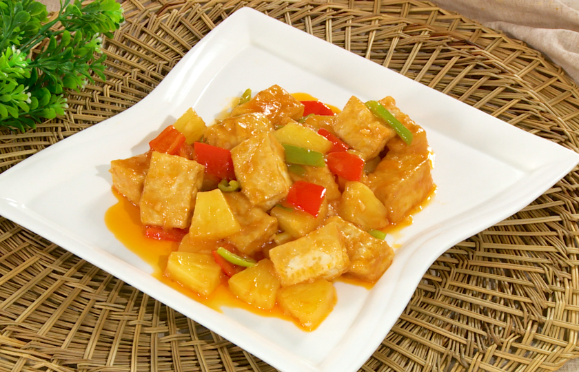 Pineapple Sweet and Sour Tofu