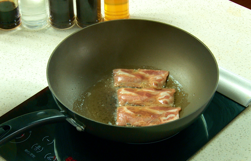 Fry bacon