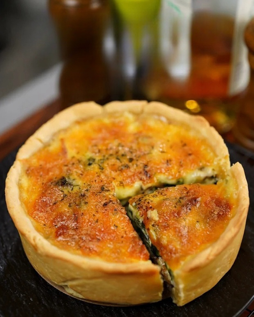 Baked Spinach and Mushroom Pie