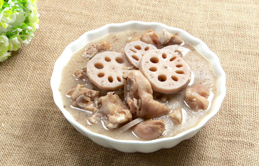 Lotus Root Soup With Pork Trotter