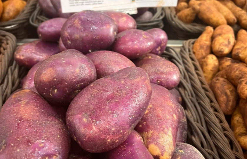 For kitchen newbies: How long to bake purple potatoes