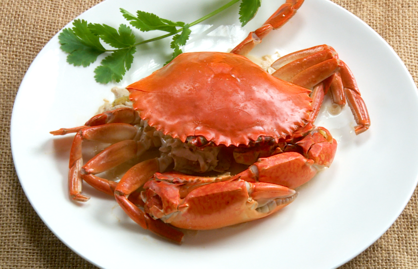 Steamed Crab Chinese Style