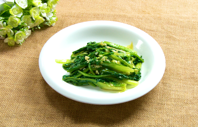 Stir-Fried Garlic Chinese Lettuce