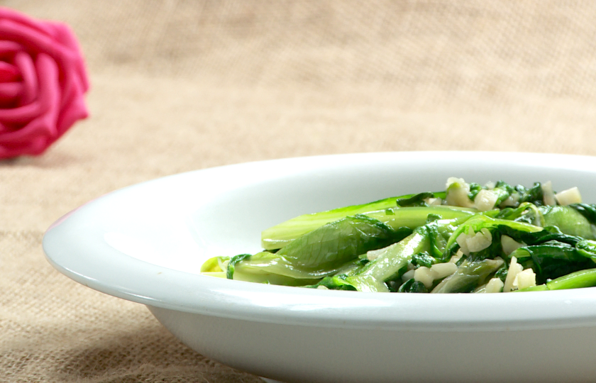 Stir-Fried Garlic Chinese Lettuce Recipe