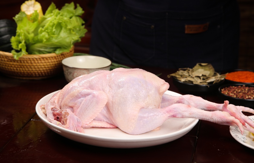 Safe Cooking Starts Here: How Long Can Chicken Sit Out Raw