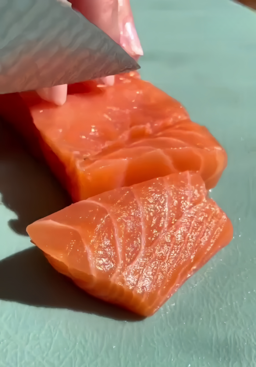 Cube salmon