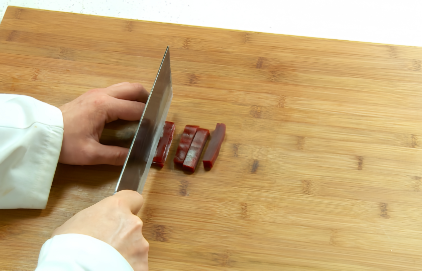 Cut hawthorn jelly