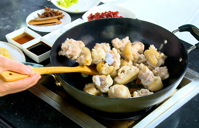 Stir-fry Pork Feet