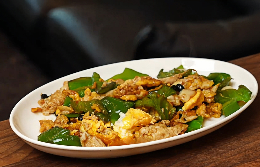 Quick and Tasty Green Pepper Egg Stir-Fry Recipe